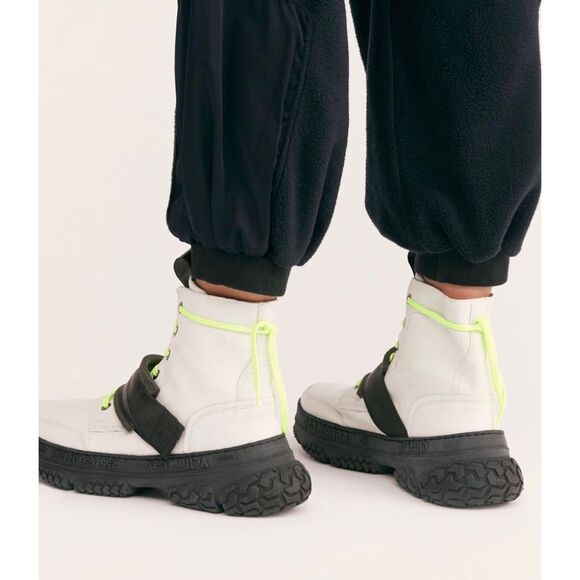 Free People x Yellow Cab Ezra Lace-Up Boots - Picture 3 of 3